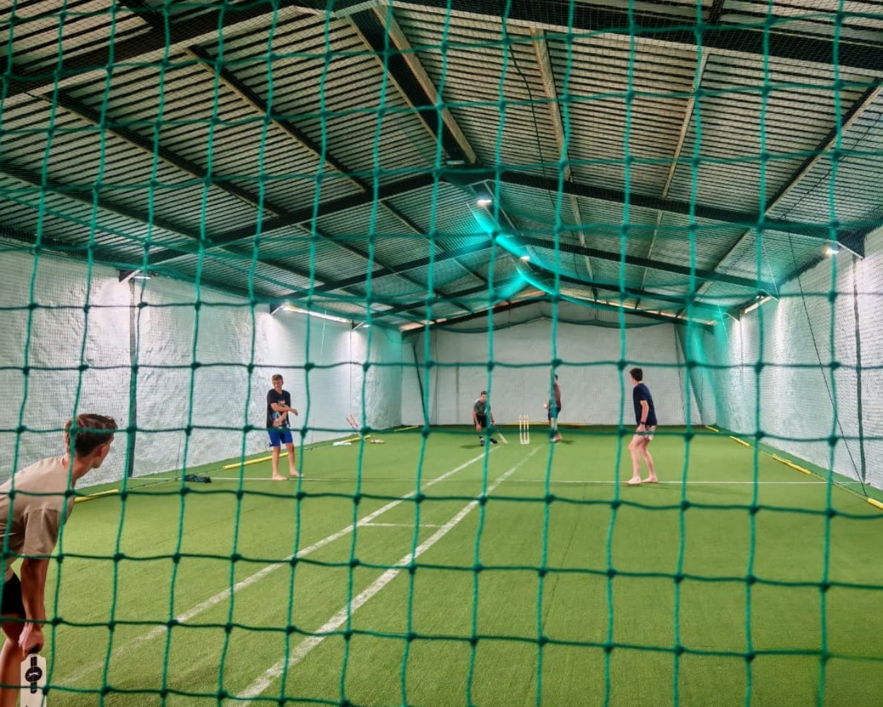 MAS Indoor CRICKET wweb 1